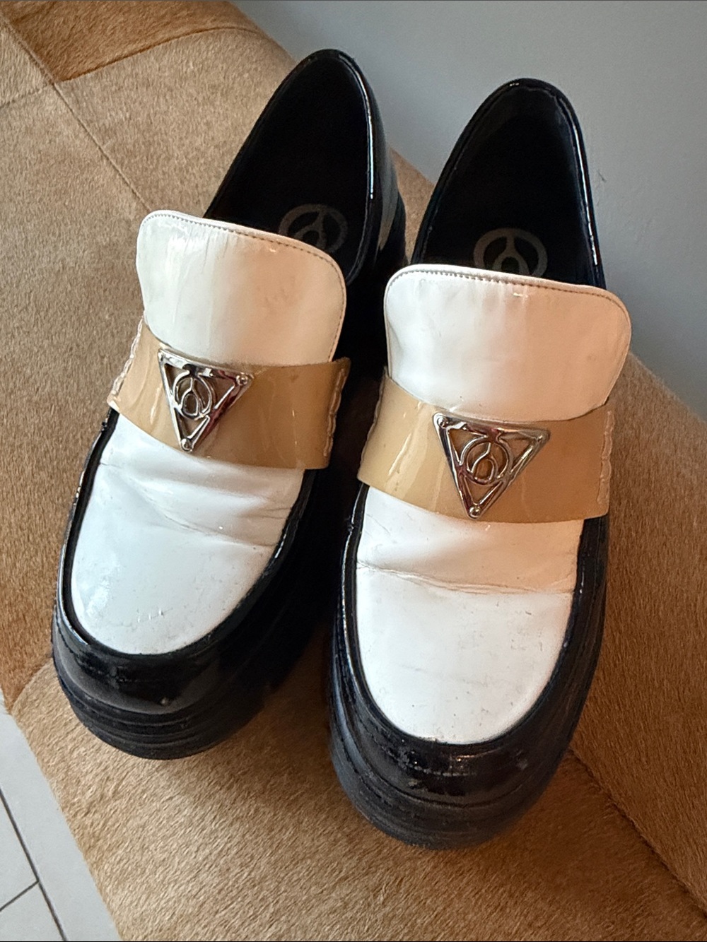 Girls Patent Loafers in White, Black & Beige with Decorative Emblem